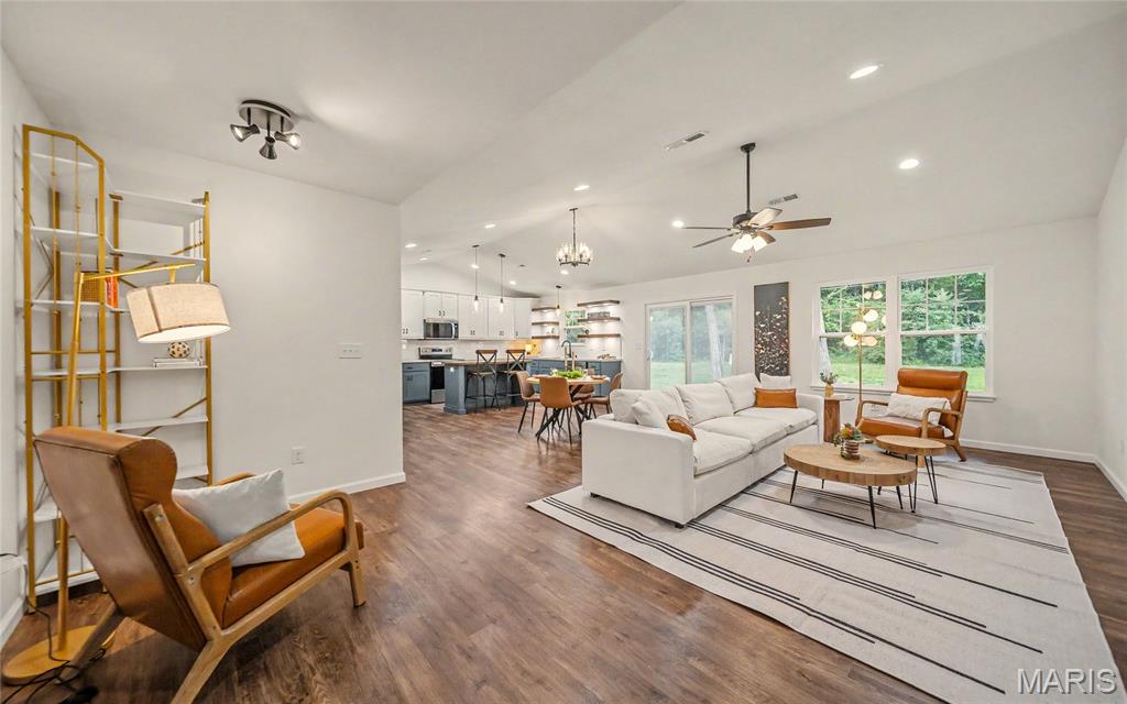 622 Scottsvale Drive