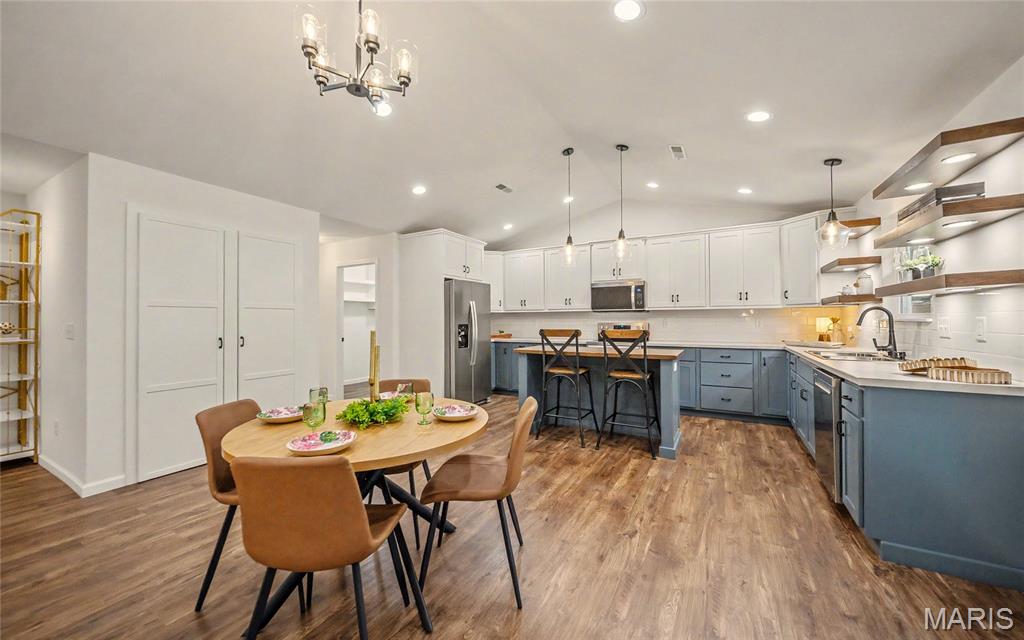 622 Scottsvale Drive