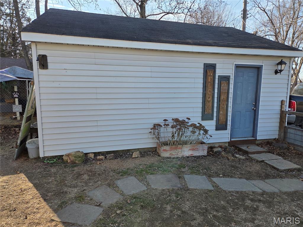 402 Phillips Street