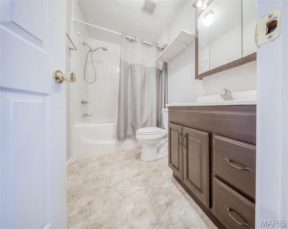 1805 Briarwood Drive