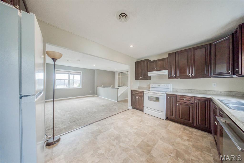 1805 Briarwood Drive