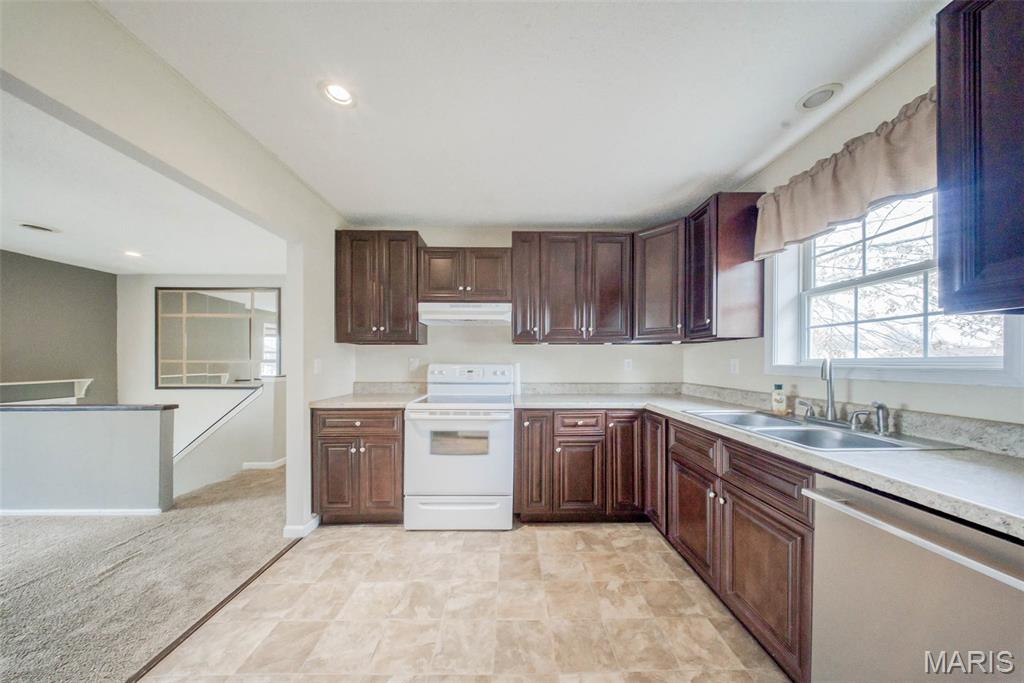 1805 Briarwood Drive