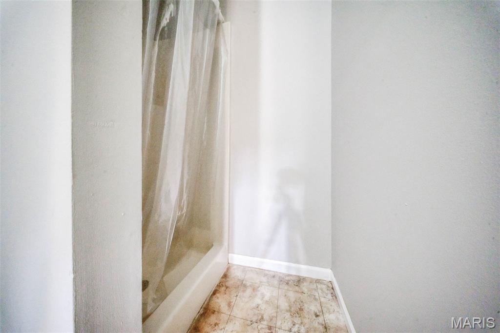 1805 Briarwood Drive