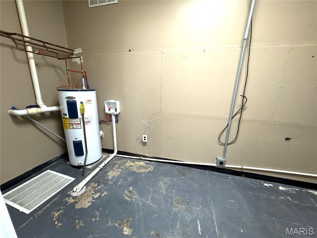 120 W Washington Street