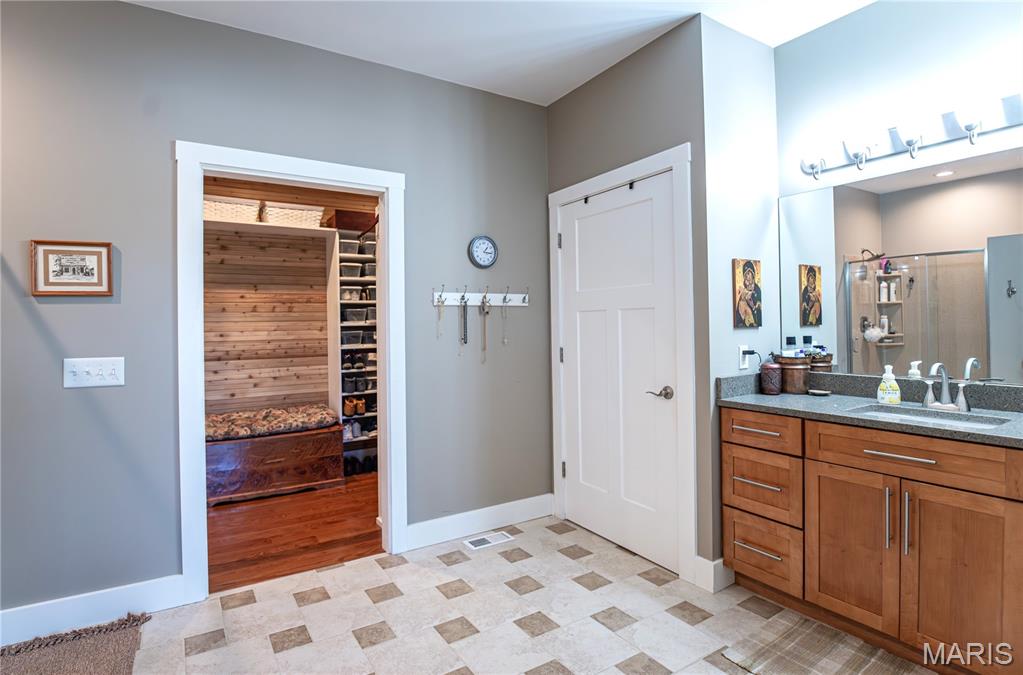 15332 Private Drive 1122