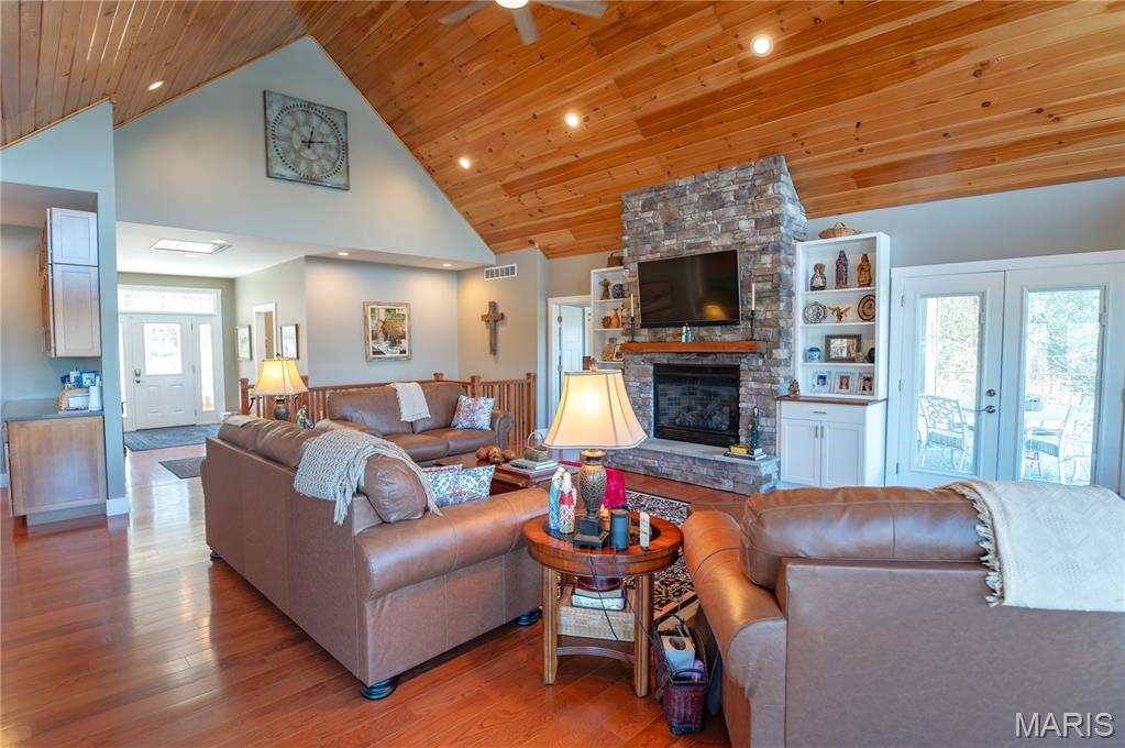 15332 Private Drive 1122