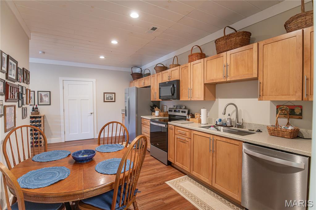 15332 Private Drive 1122