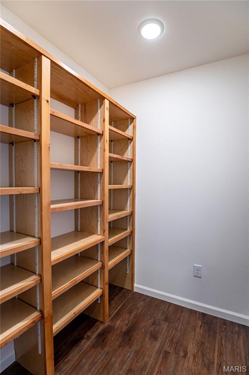 619 Scottsvale Drive