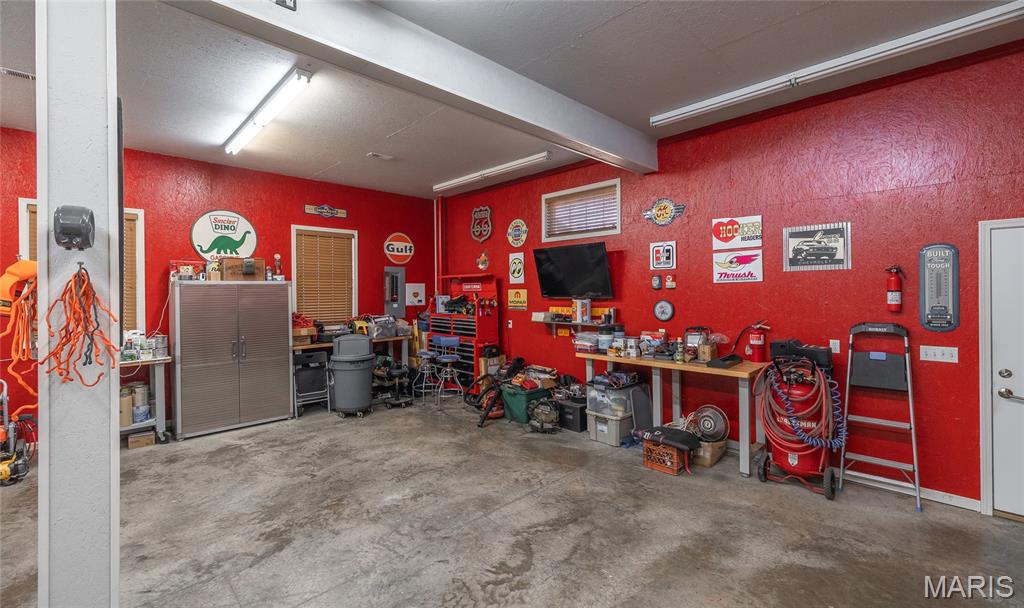 447 County Road 4185