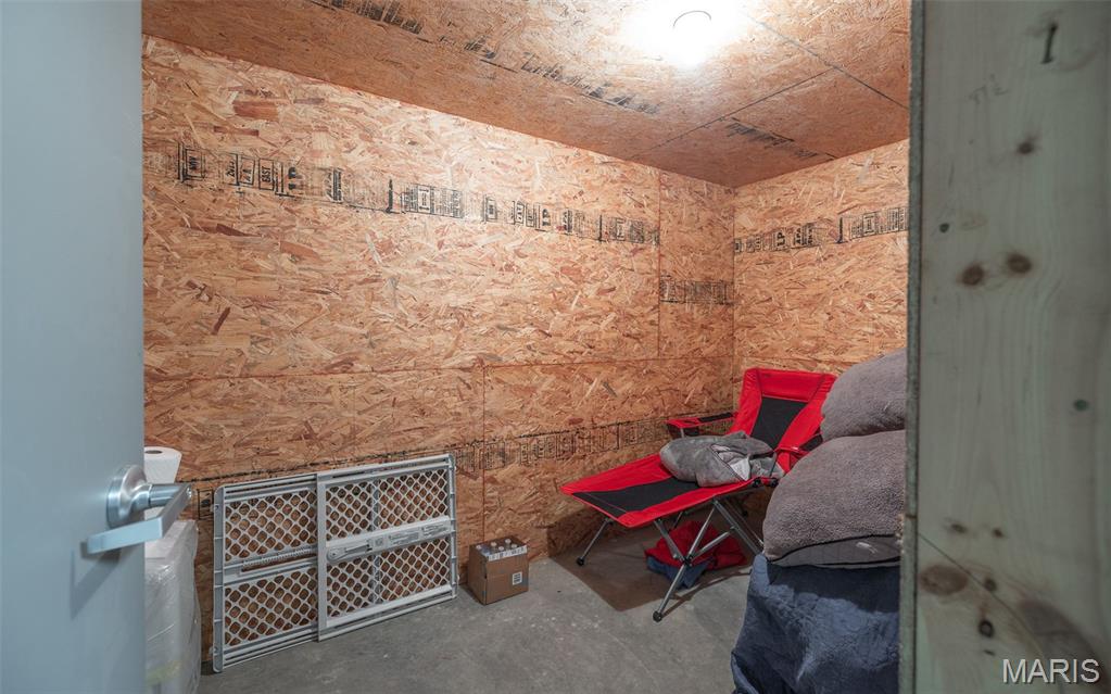 447 County Road 4185