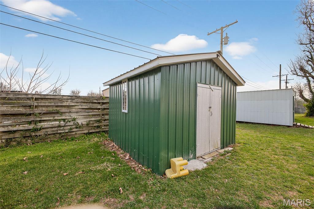 206 Meadowmere Court