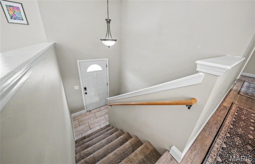 108 Creek View Drive