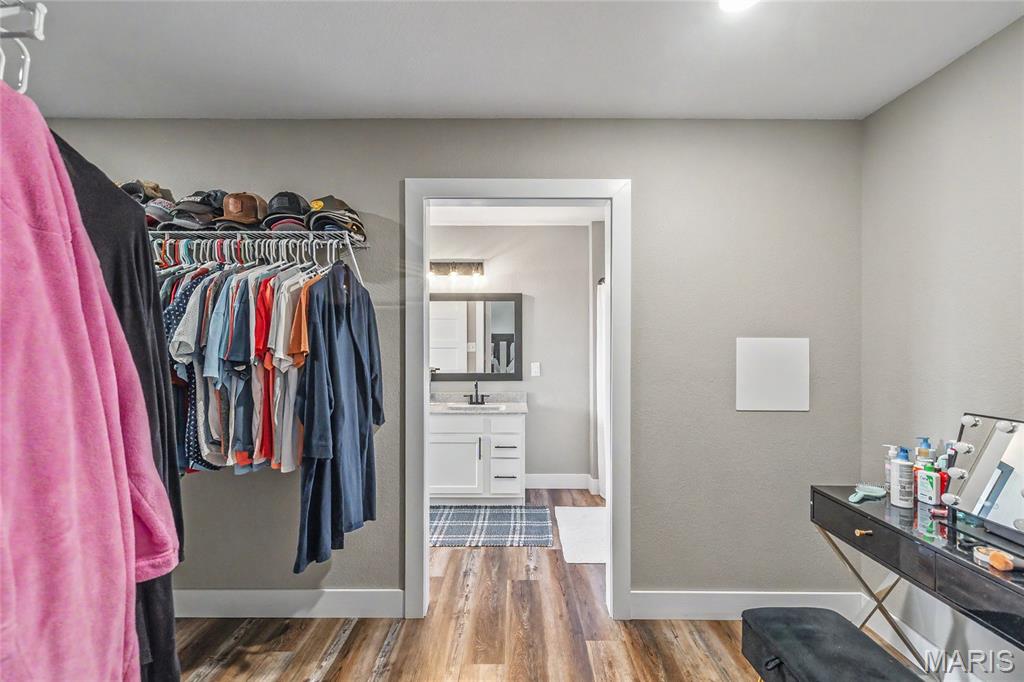 1130 Benjamin Boulevard