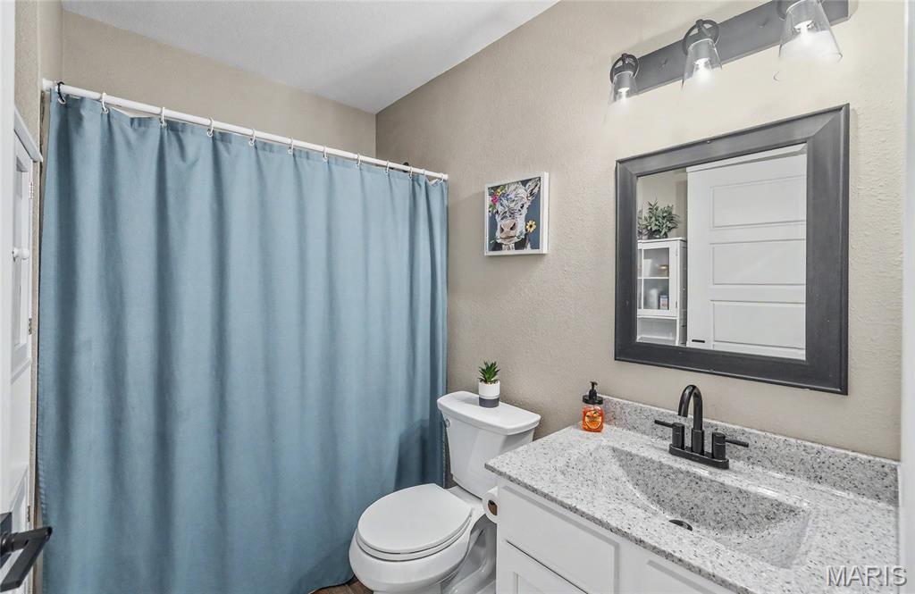 1130 Benjamin Boulevard