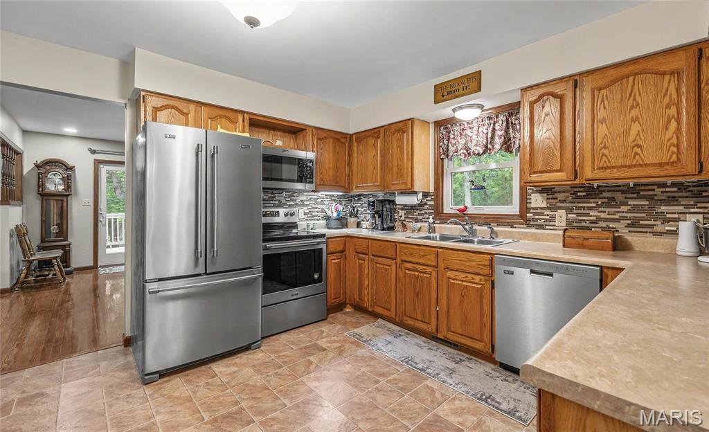 18555 County Road 1130