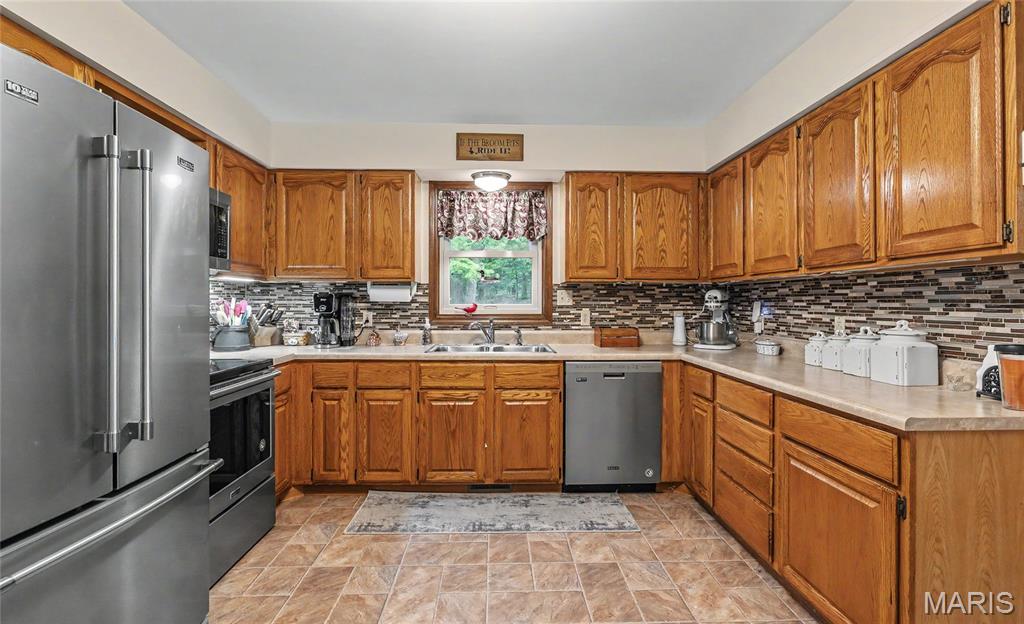 18555 County Road 1130