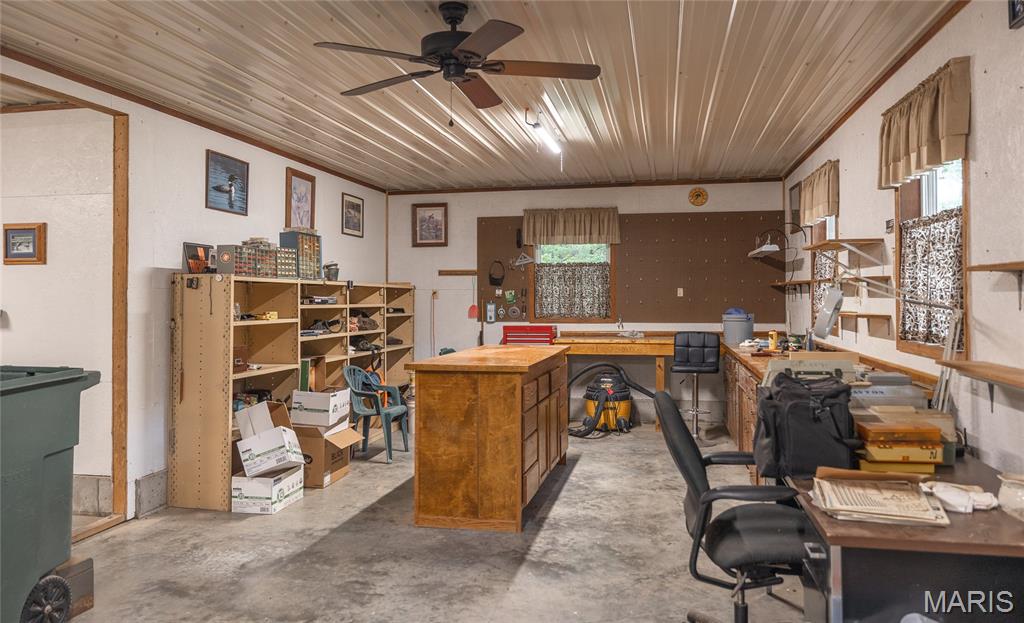 18555 County Road 1130