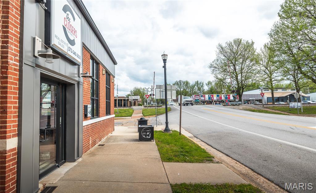 100 N Jefferson Street