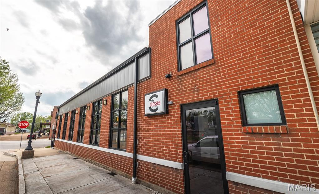 100 N Jefferson Street