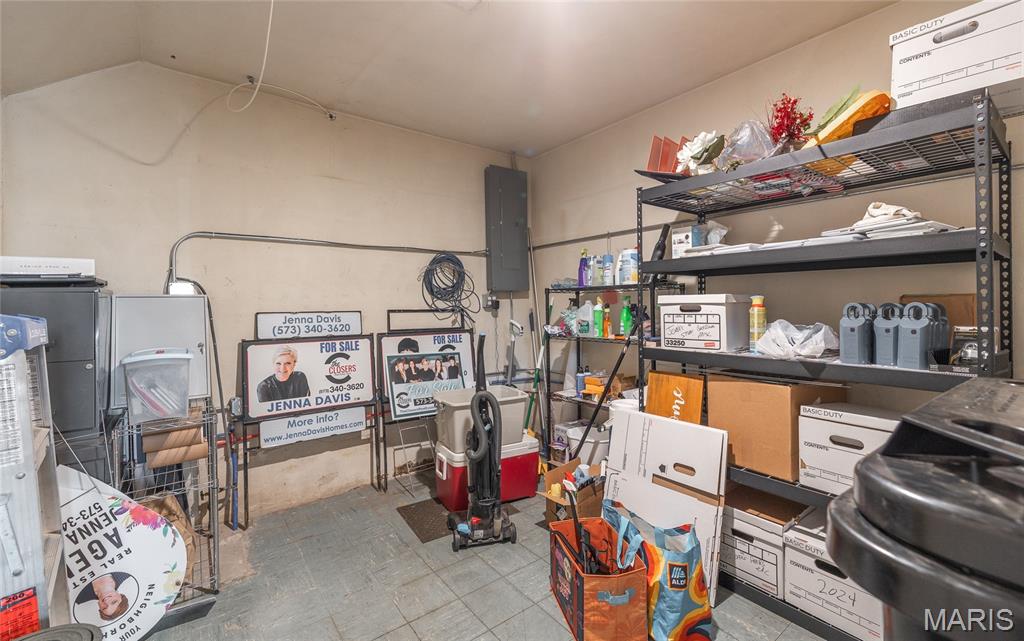 100 N Jefferson Street