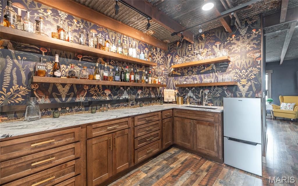 100 N Jefferson Street