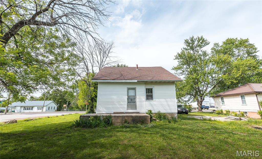 607 W Third Street