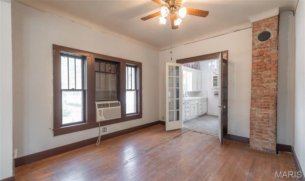 607 W Third Street