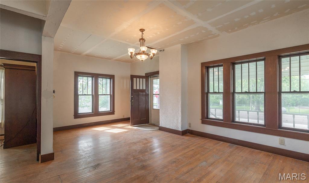 607 W Third Street
