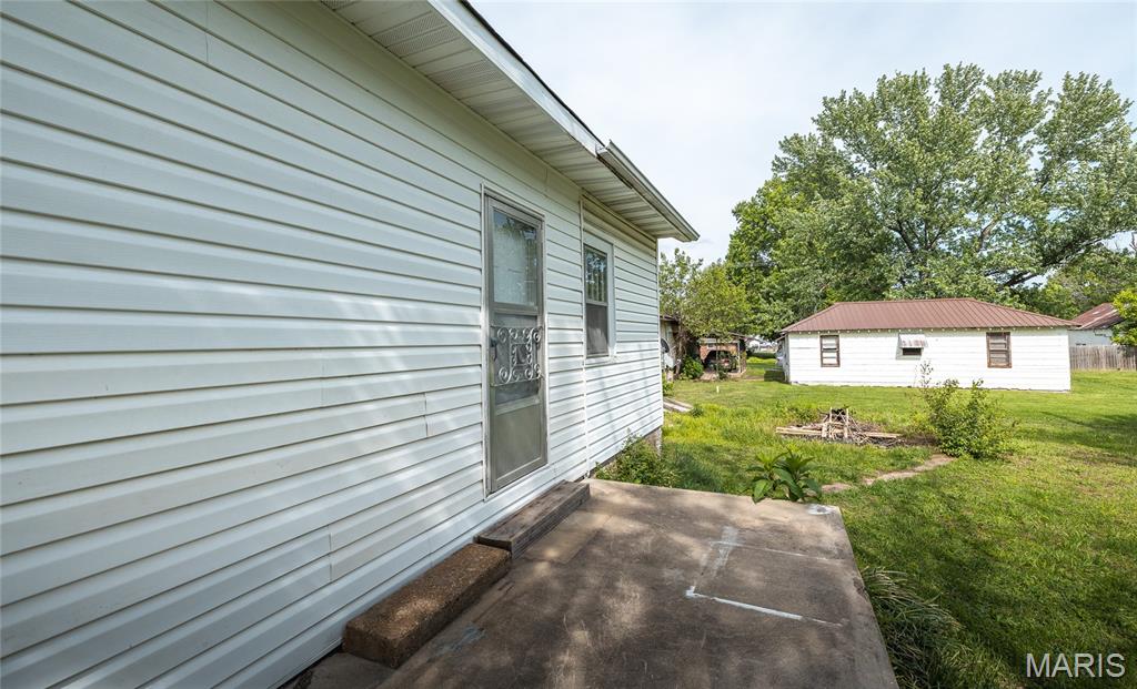 607 W Third Street