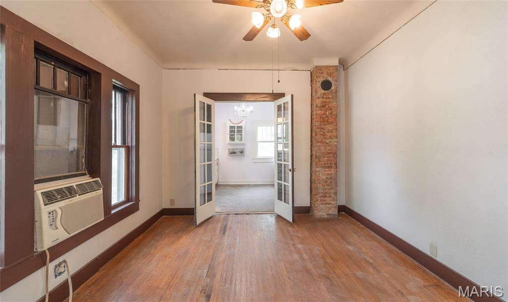 607 W Third Street