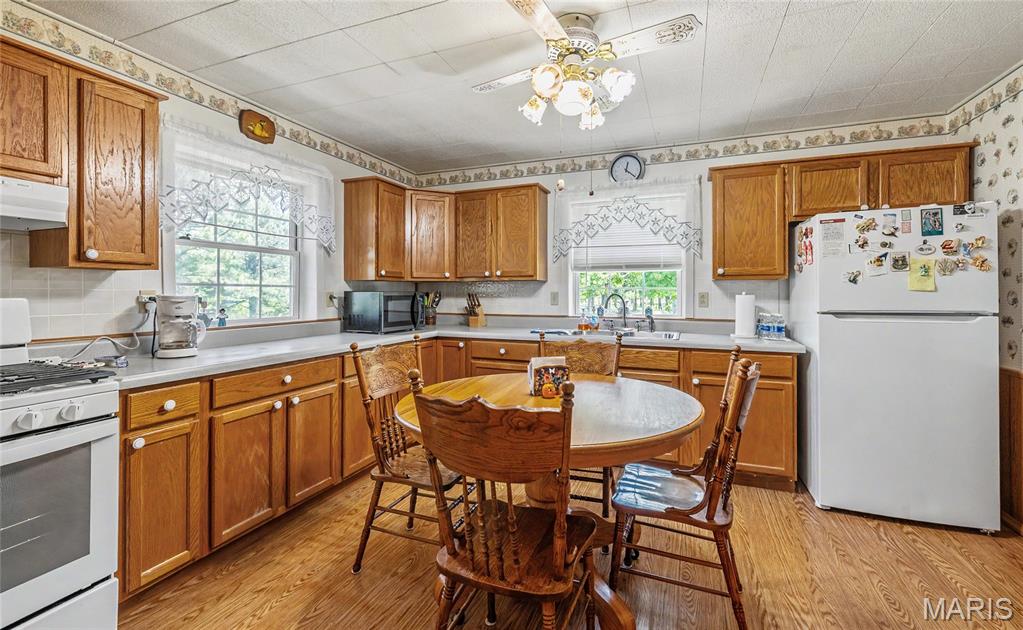 748 County Road 2160