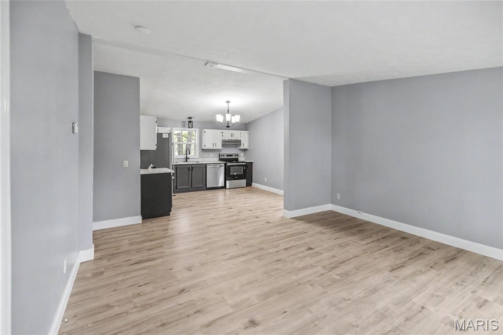 6 S Martin Street
