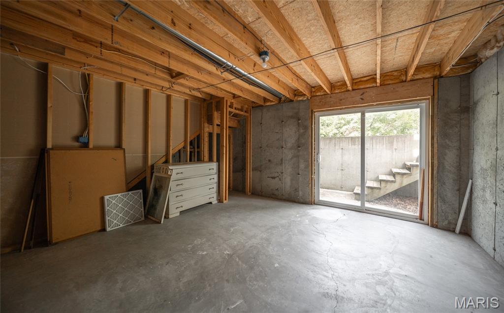 1643 Sequoya Ih Road