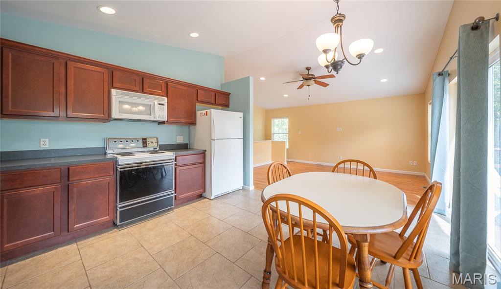 1643 Sequoya Ih Road
