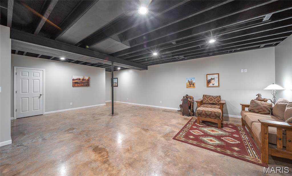 73 N Scott Road