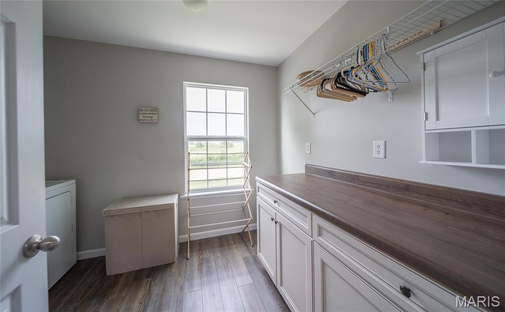 73 N Scott Road