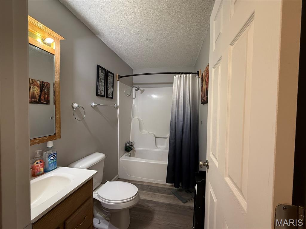 1303 Woodlawn Drive