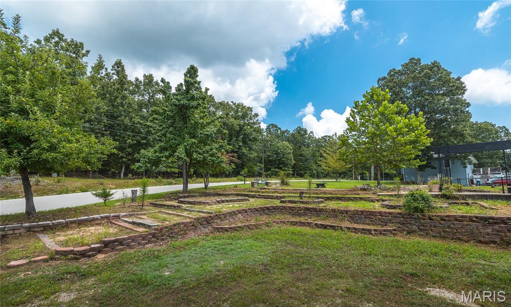 1726 Sanders Road