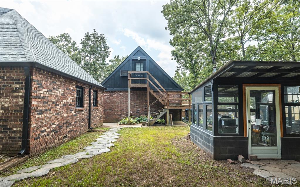 1723 Sanders Road