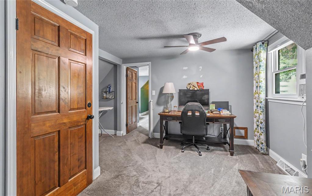 1723 Sanders Road