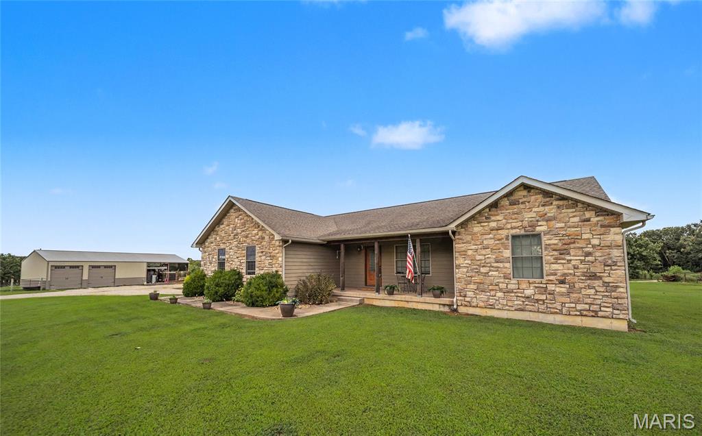 18960 County Road 1000