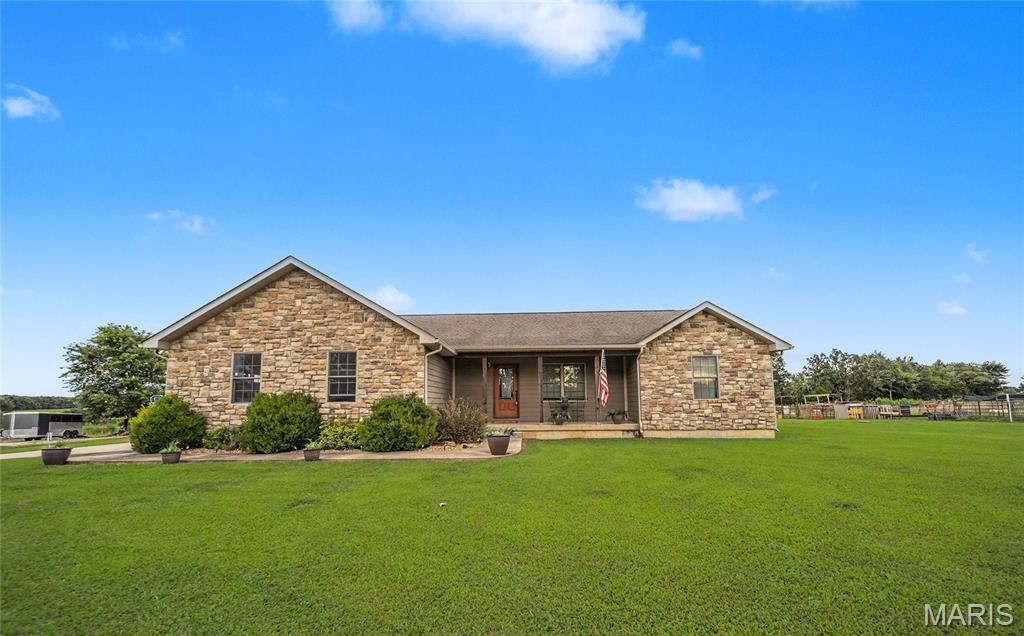 18960 County Road 1000