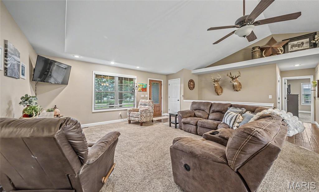 18960 County Road 1000