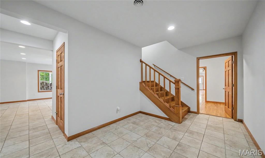 16735 County Road 1020