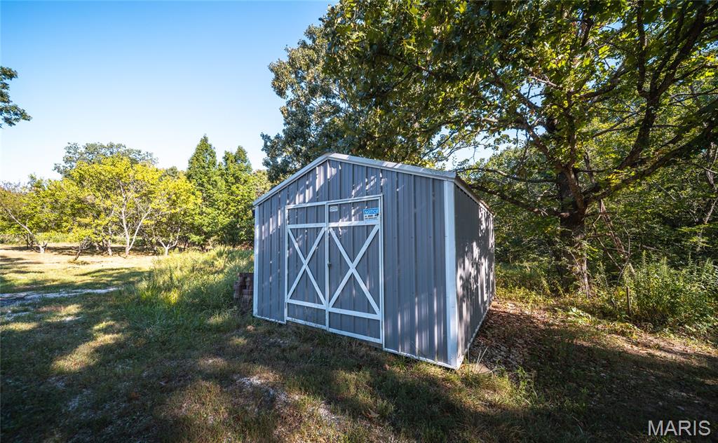 807 County Road 6410