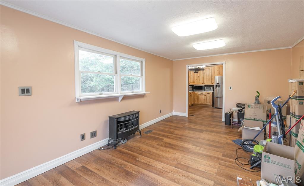807 County Road 6410