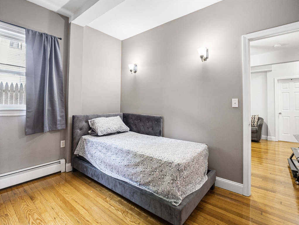 17 Kensington Park # 3