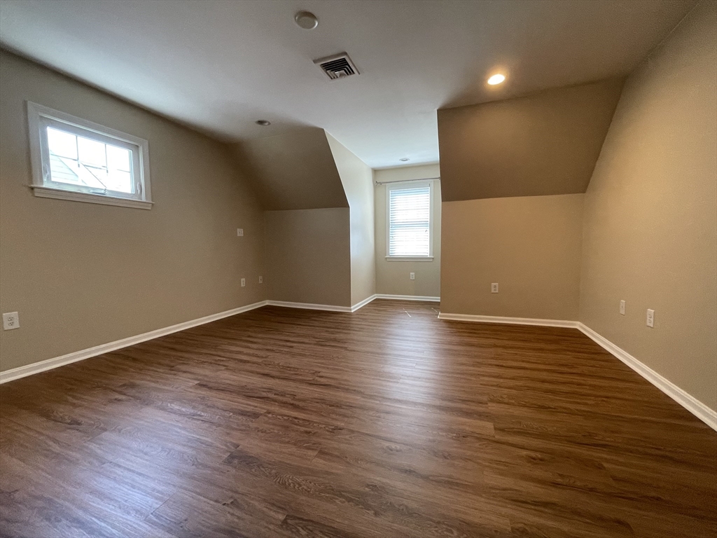 43 Brewster Rd # 43