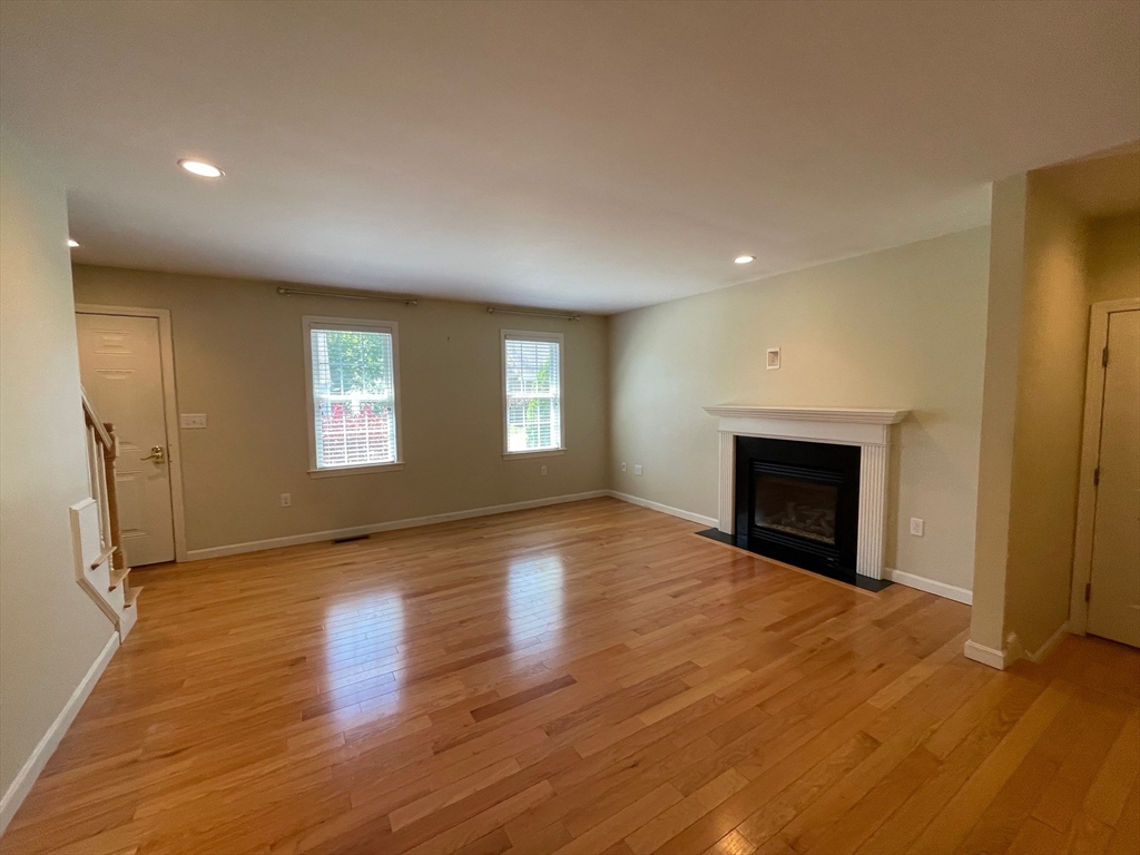 43 Brewster Rd # 43