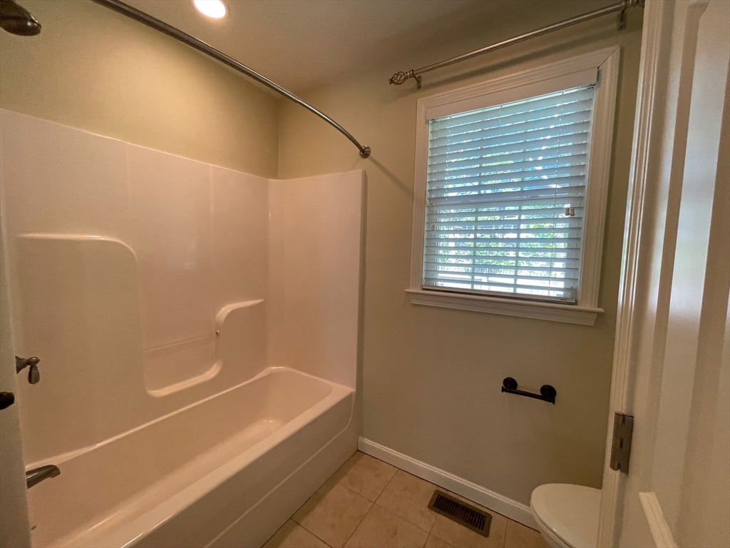 43 Brewster Rd # 43